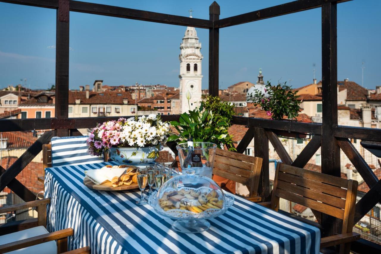 Penthouse With Rooftop Terrace And 360 Views Of - Venice5th Appartamento
