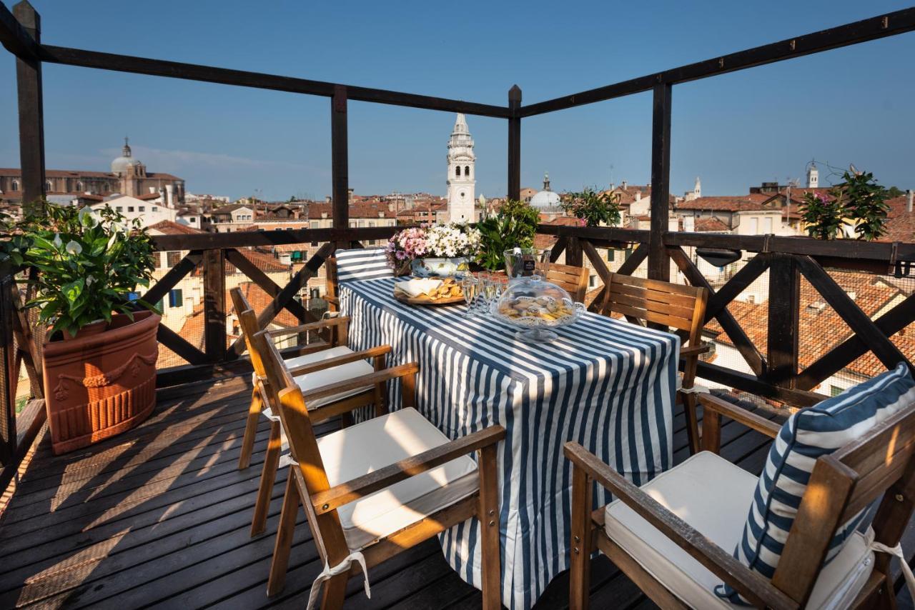 Penthouse With Rooftop Terrace And 360 Views Of - Venice5th Appartamento